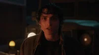 Очень странные дела 5 сезон 4 серия — Chapter Four: Sorcerer 